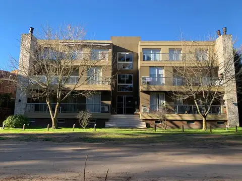 Departamento en Venta 1 Dormitorio con Pileta en Pinamar Zona Dúplex