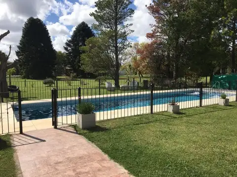 CASA EN VENTA 4 AMB LAS PERDICES ACEPTA PERMUTA