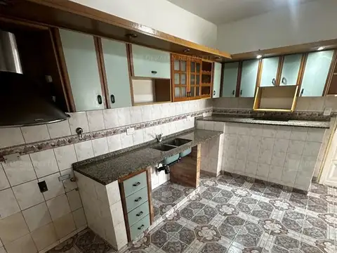 Departamento en Alquiler en Lanus, $ 600.000