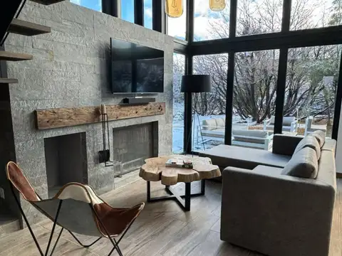 Depto Tipo Casa en Venta de 4 ambientes