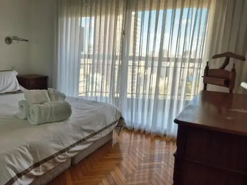 Departamento en Alquiler de 4 ambientes