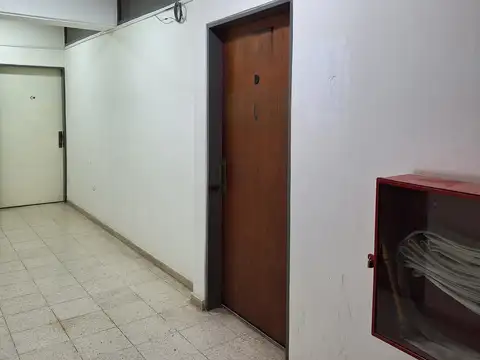 Oficina con 2 privados - Edificio Plaza