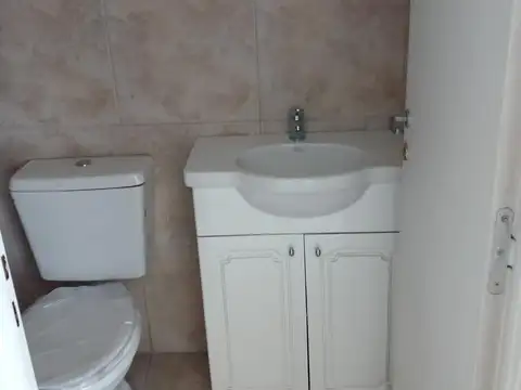 ALQUILO OFICINA MONOAMB 35 MTS S/PANAMERICANA KM 52 PILAR
