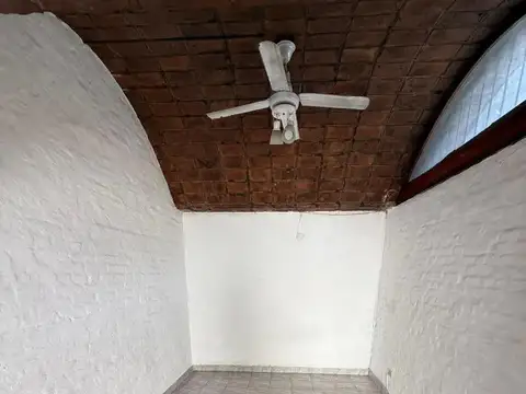 Depto Tipo Casa en Alquiler de Monoambiente