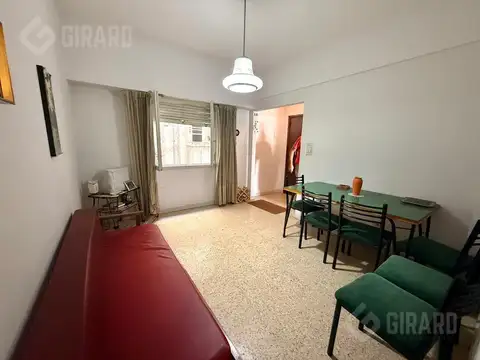 Departamento en venta 2 amb, zona Plaza Colon