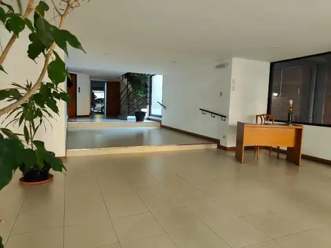 Gdor V Vergara 800, Piso 2