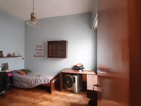 Departamento 4 ambientes con 2 baños