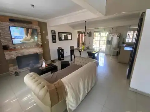 Casa en Venta en Villa Gobernador Udaondo, USD 120.000