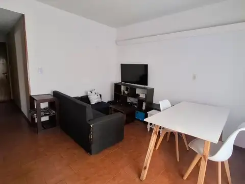 VENDE - DPTO 3 ambientes con amplio balcón - Tigre