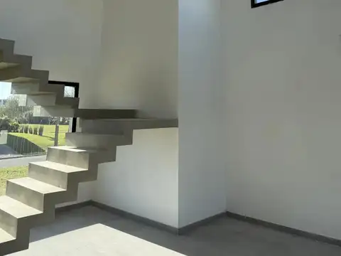 Casa en Venta en Puertos - Acacias, USD 295.000
