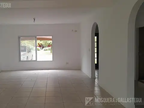 Casa en Alquiler en El Cantón, USD 2.000