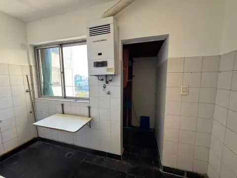Departamento en Alquiler en Monserrat, $ 500.000