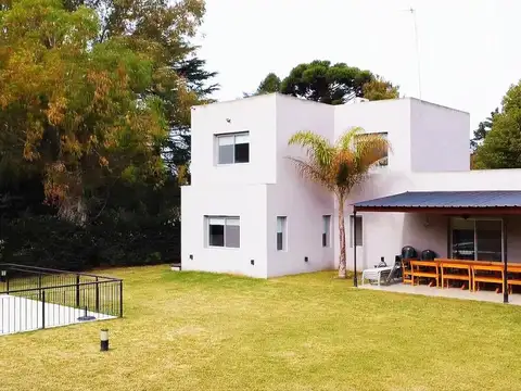 Casa en Barrio Privado