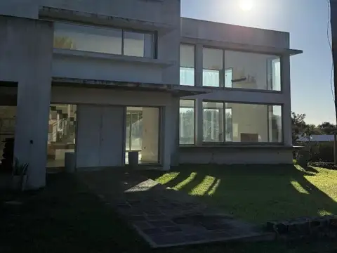 Consultar dirección