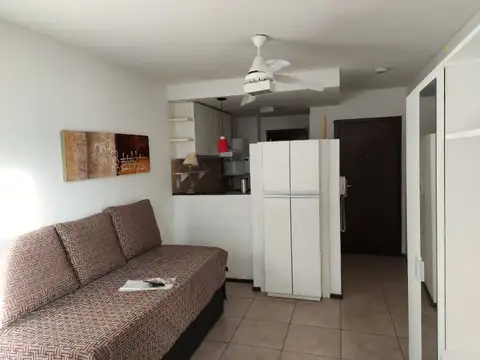 VENTA DEPARTAMENTO MONOAMBIENTE CORRIENTES Y ZEBALLOS ROSARIO