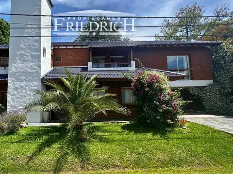 Casa en venta - Country Club Banco Provincia