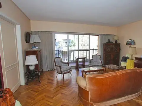 Departamento en Venta con 2 cocheras