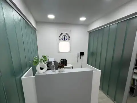 Oficina 2 ambientes con 1 baño