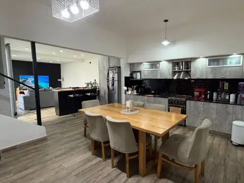 Depto Tipo Casa en Venta en San Justo, USD 180.000