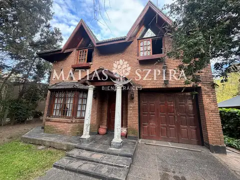 Casa en Parque Leloir