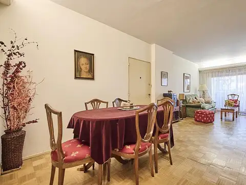 Departamento 3 ambientes esquina dependencia frente torre cochera y baulera en Belgrano