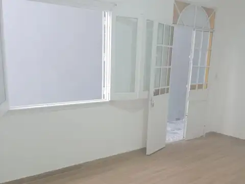 Departamento tipo casa en alquiler en Don Bosco, Quilmes GBA