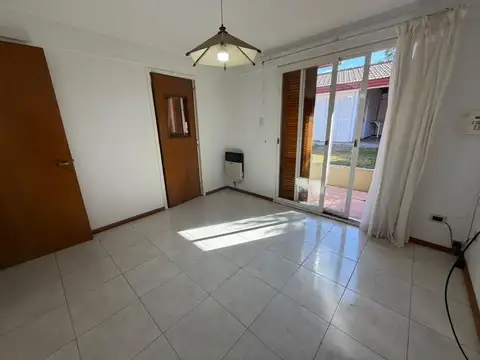 Casa en Alquiler de 3 dormitorios