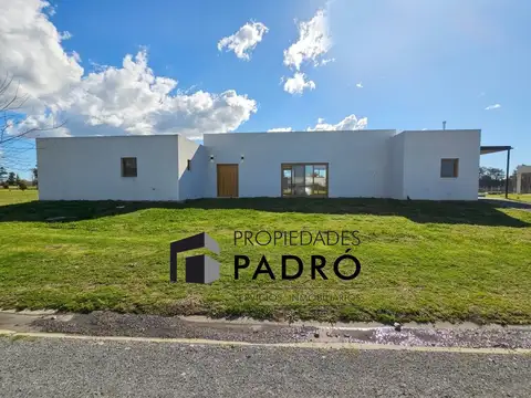 Casa en venta. UF 56. Barrio Everlinks Golf & Country Club.