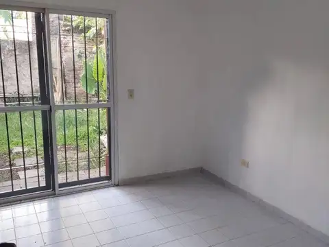 Centenario De Mayo 1700