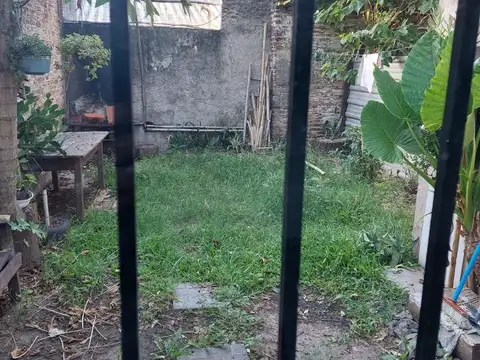 Centenario De Mayo 1700