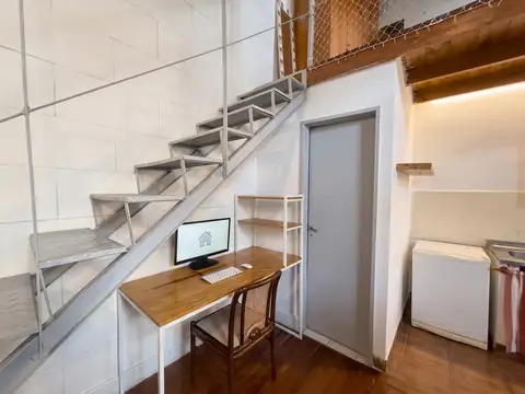 Depto Tipo Casa 2 ambientes con 1 baño