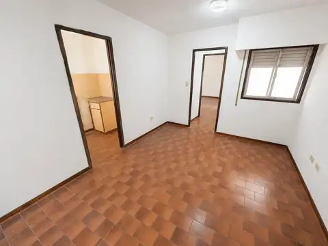 Departamento un dormitorio por escalera