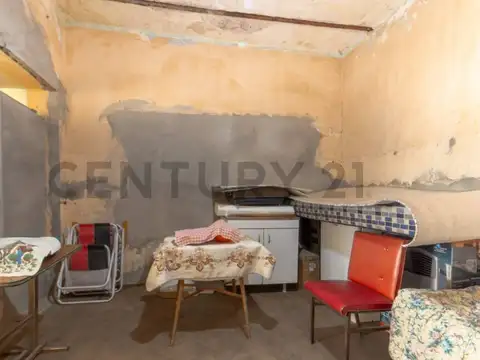 Arenales 100, Piso 0