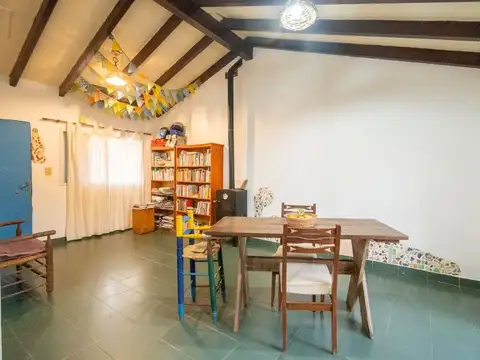 Casa en Venta con 1 cochera