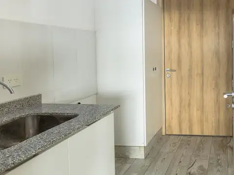 DUPLEX DE 2 DORMITORIOS EN VENTA EN SAN LORENZO