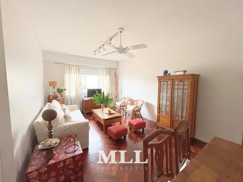 Juncal y Suipacha.  Alquiler amoblado. Lindísimo 3 ambientes. Muy luminoso,. Sup 59 m2