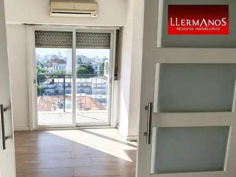 Venta depto 2 Amb 1 dormitorio,Belgrano R,con Balcon
