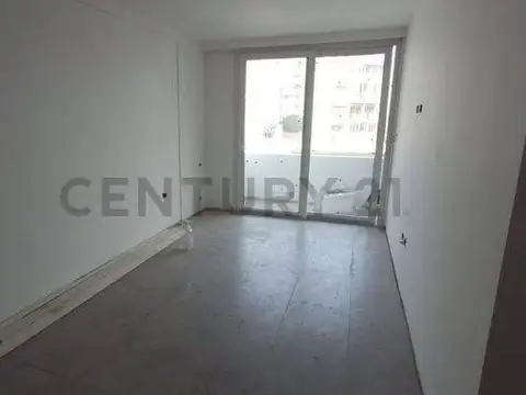 Diagonal 77 1000, Piso 0