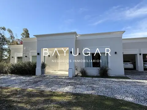 Alquiler con Muebles - Casa en Barrio Privado Casuarinas - Pilar