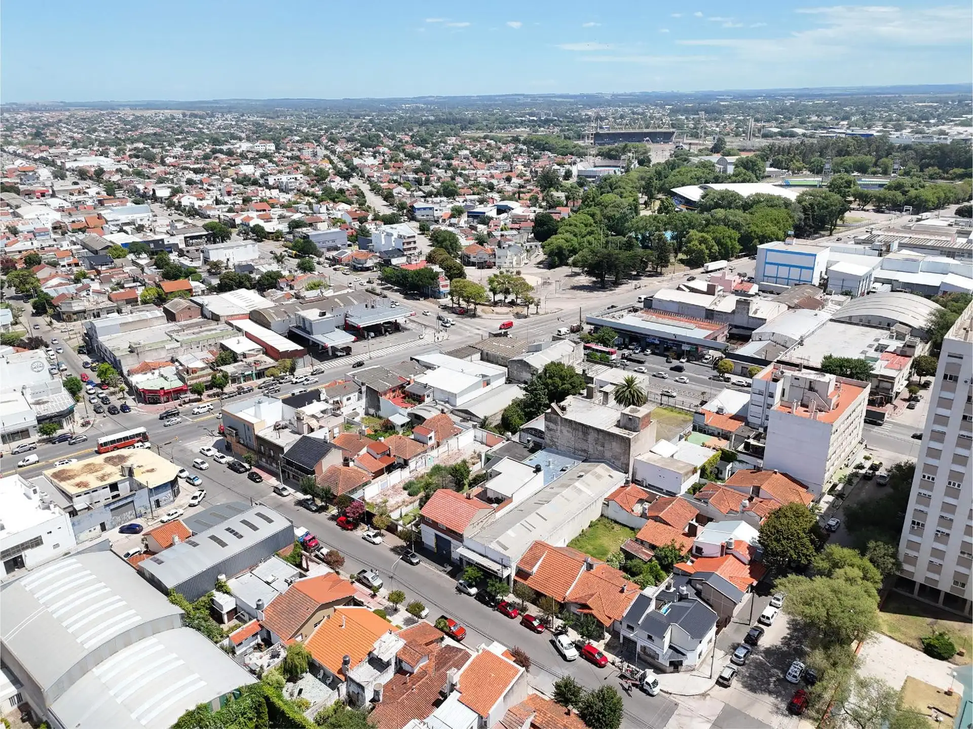 Lote apto desarrollo en el barrio Chauvin