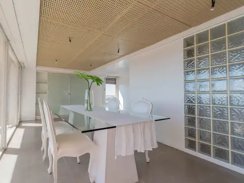 Departamento en Venta con 2 cocheras