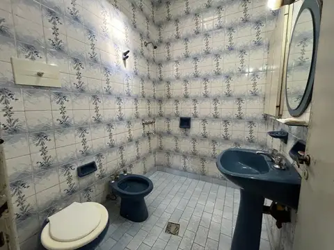 Casa en Alquiler con 1 cochera