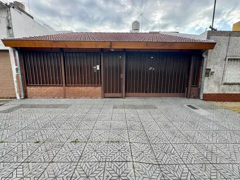 Casa - Venta - Argentina, Tres de Febrero - Curapaligue 1315