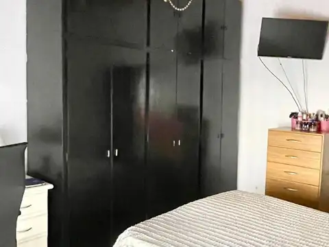 Departamento tipo casa 4 amb con garage, patio y terraza