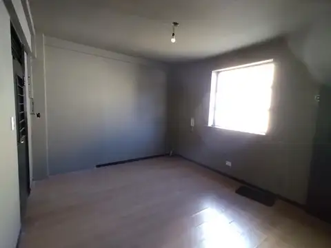 Oficina en Alquiler en Centro, $ 280.000