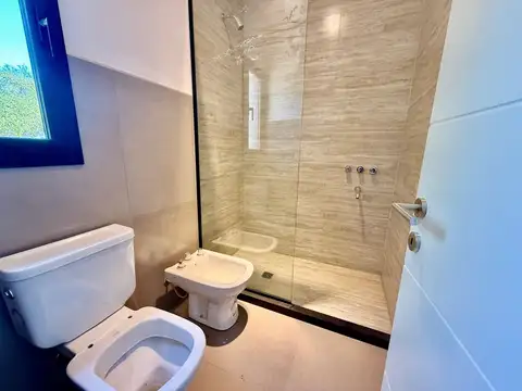 VENTA CASA VALLE DEL GOLF 2 DORM