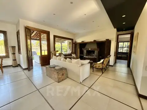 VENTA CASA 5 AMB SPRINGDALE APTA CREDITO PILAR