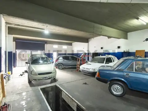 Galpon en Venta 33,60  mts Fondo