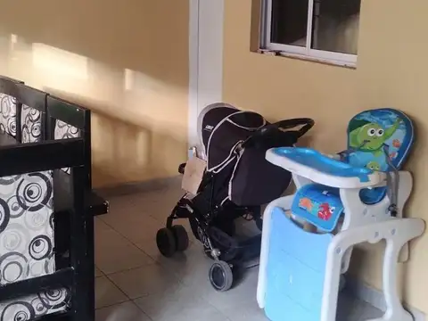 Casa en Venta con 4 cocheras