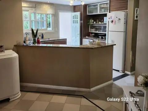 Casa en Venta en Burzaco, USD 205.000